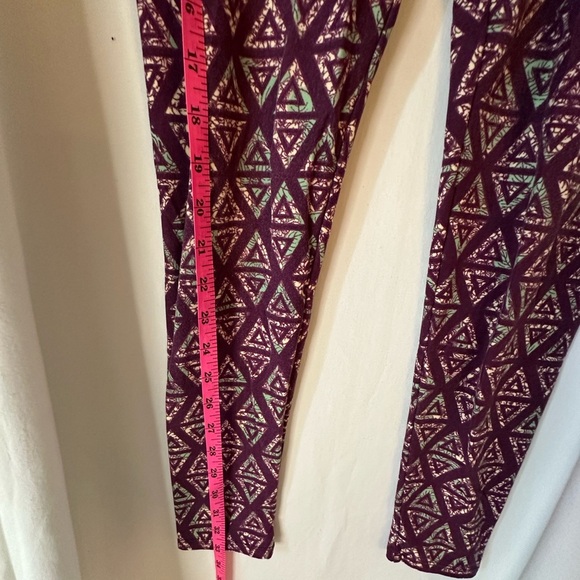 Geometric Patterned Womens Leggings One Size Purple - Picture 4 of 7